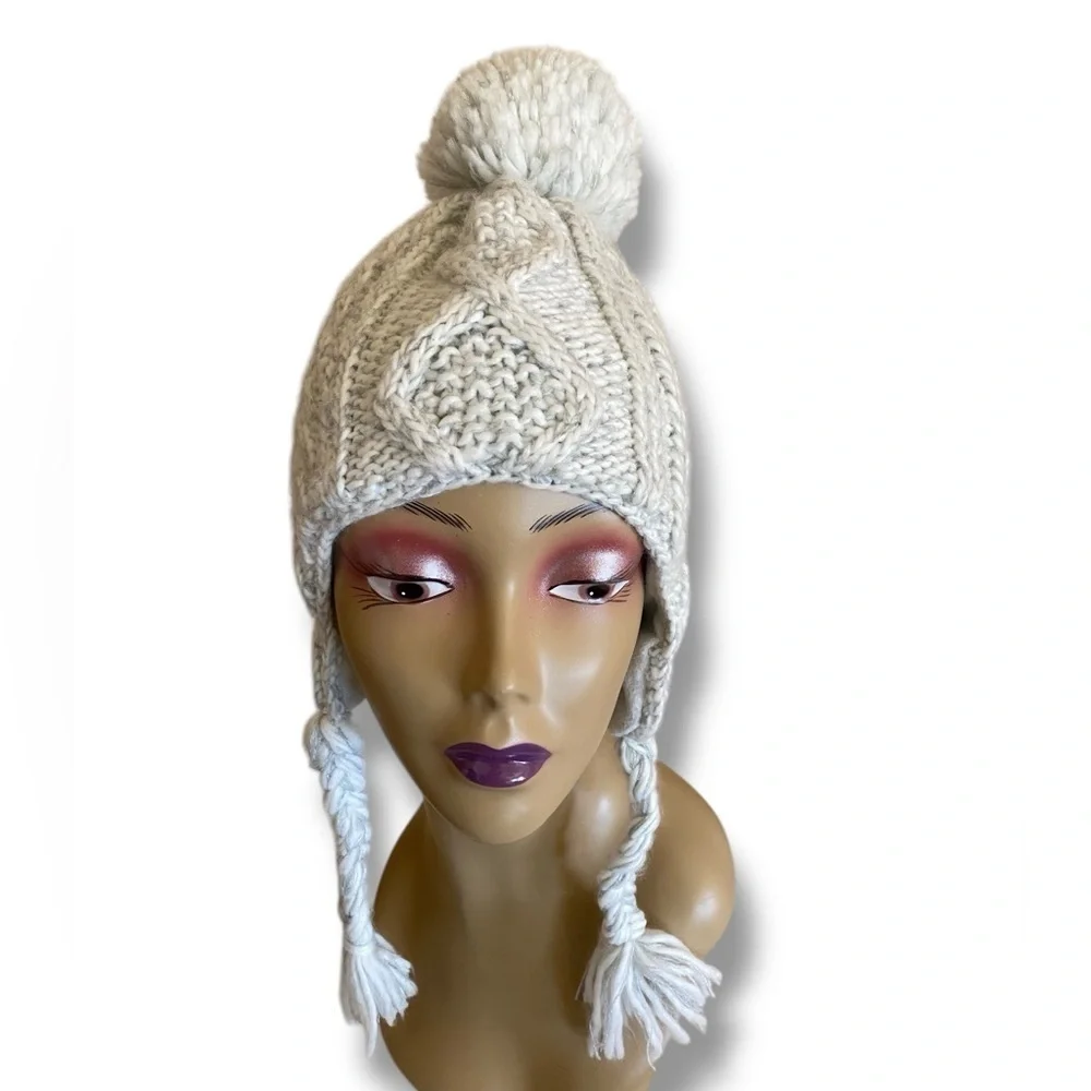 H&M Vintage Chunky Cable Knit Ear Flap Beanie Hat Fleece Lined Size 4-8Y NWOT